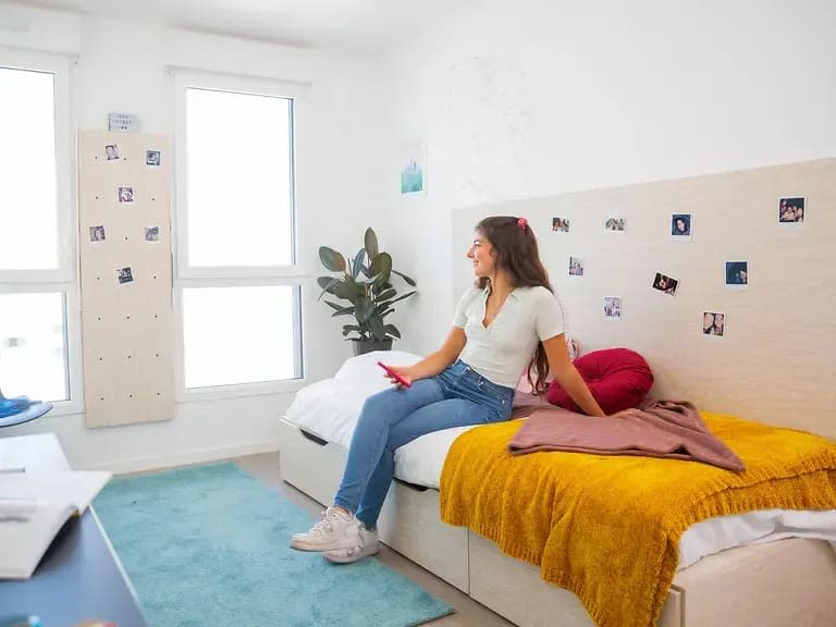 Studio in Paris 56
