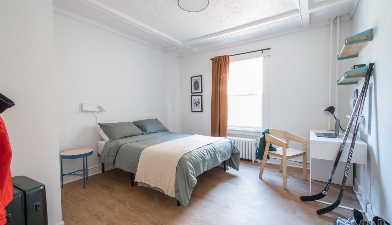 Private room in Halifax 23
