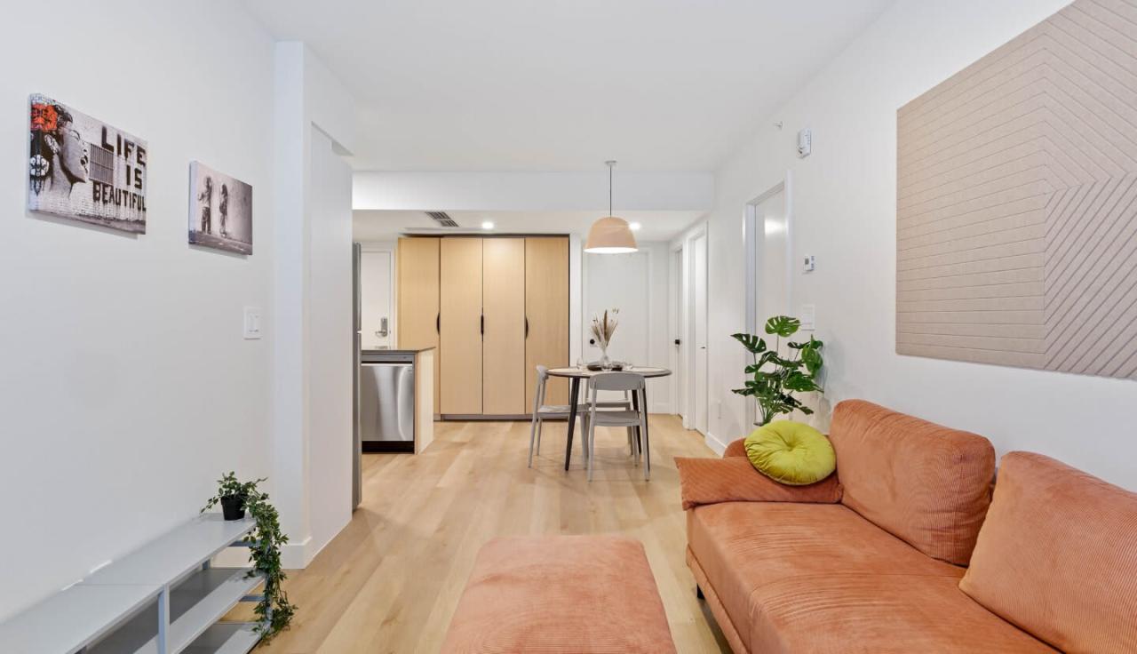 1-BEDROOM PALAY in Montréal 13