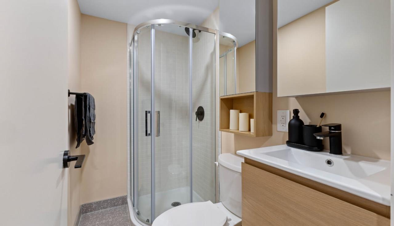 1-BEDROOM PALAY in Montréal 15