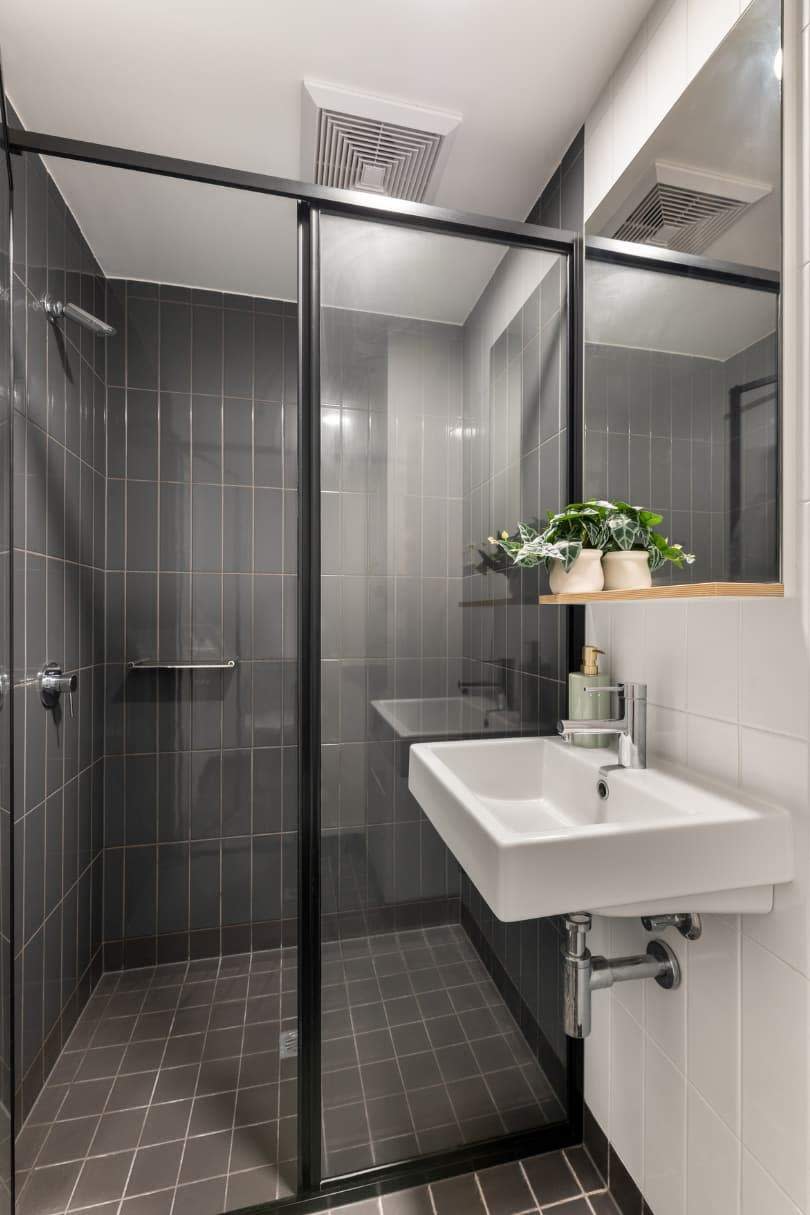 Single Bedroom – Share Bathroom in Brisbane 13