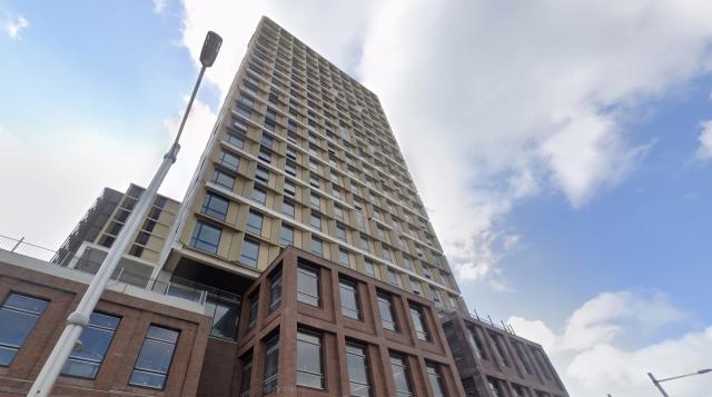 Premium Corner Studio Apartment in Waterloo