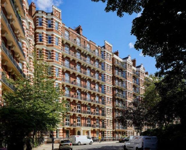 Studio Apartment in Greater London