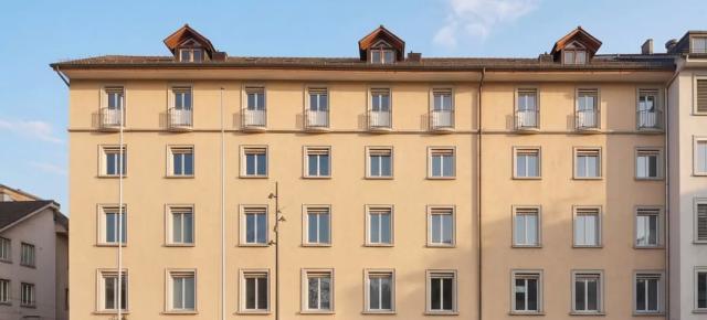 Pop XL Deluxe with balcony in Schaffhausen