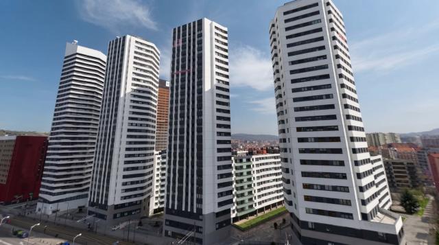 Single Extra in Bilbao