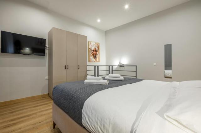 Raise Heraklion 4 Moments One-Bedroom Apartment