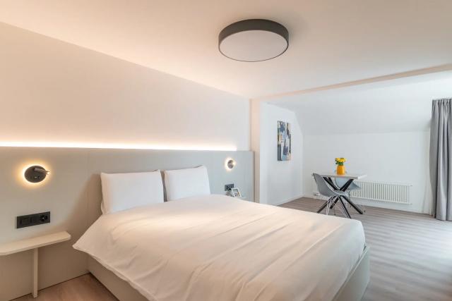 Pop XL Deluxe with balcony