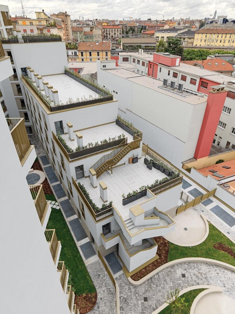Pop M with Loggia in Milano 5