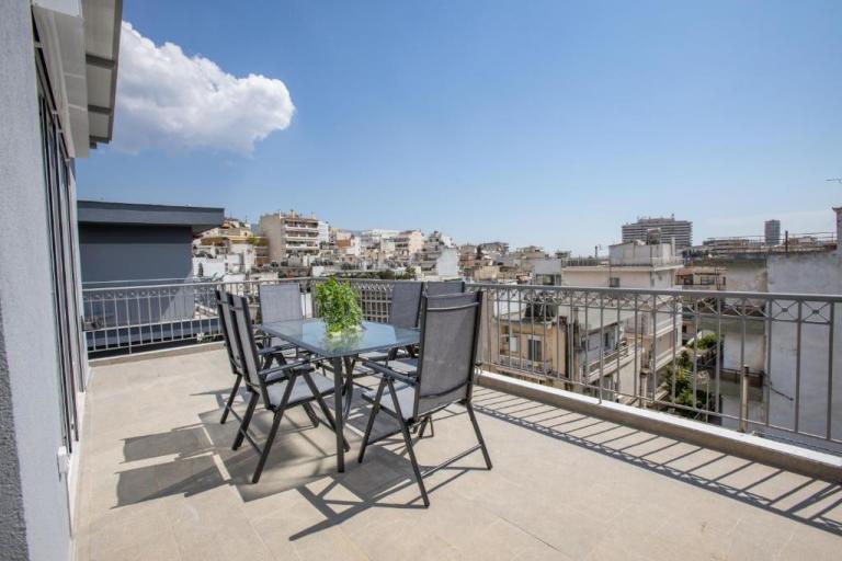 Apartment in Athina 2
