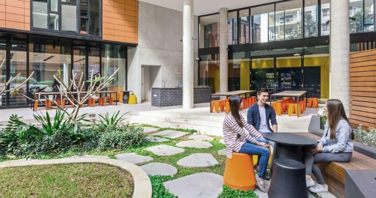 Single Bedroom – 6 Share Apt in Chatswood 5