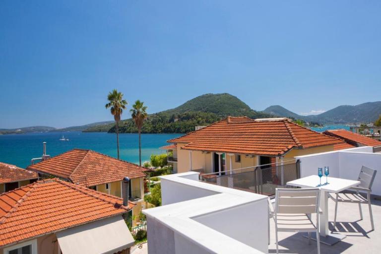 Sea View Junior Suite in Nidri 5