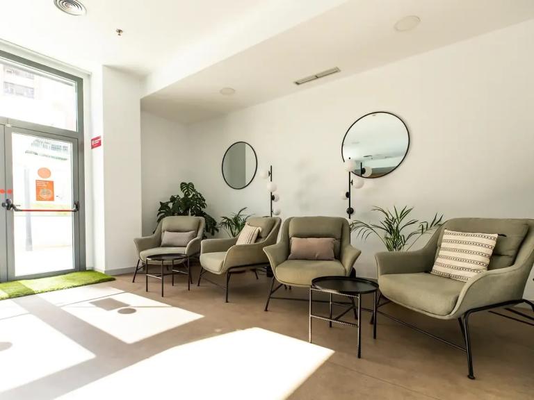 Double Room in Madrid 5