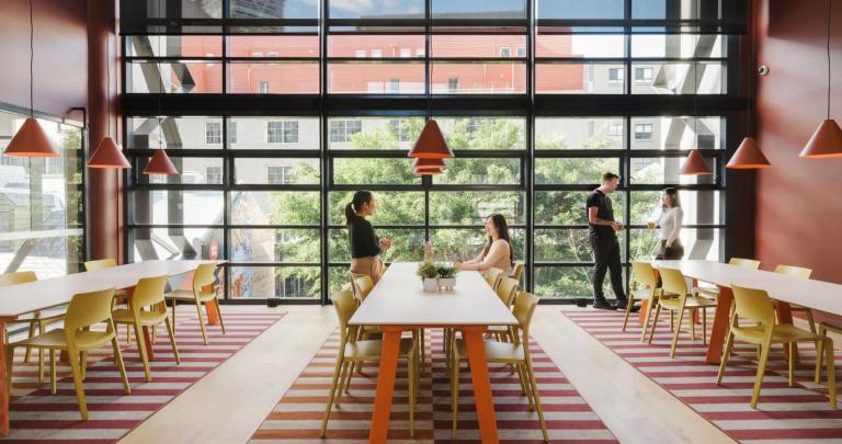 Standard Studio Apartment in Chippendale 3