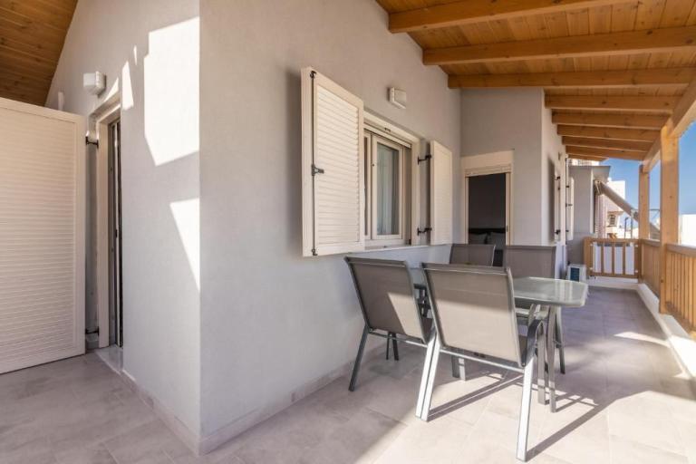 Raise Tr3s Heraklion Stay Apartments in Iraklio 3