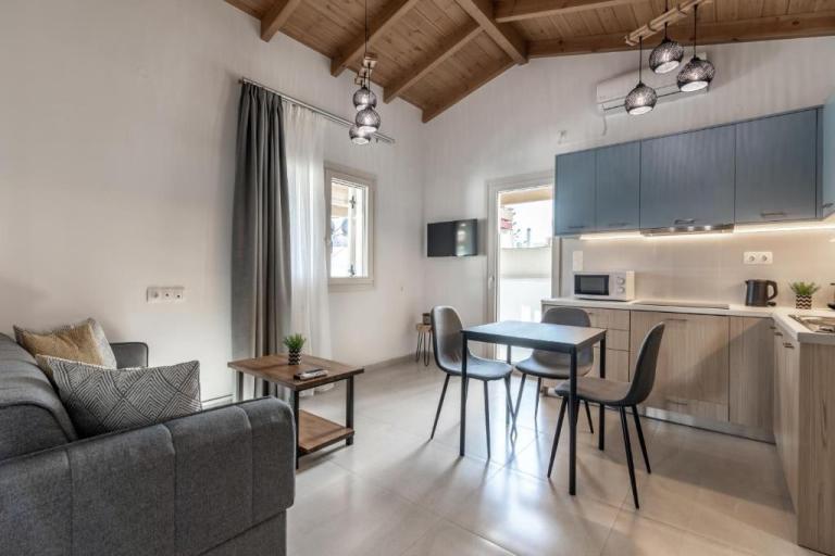 Raise Tr3s Heraklion Stay Apartments in Iraklio 2