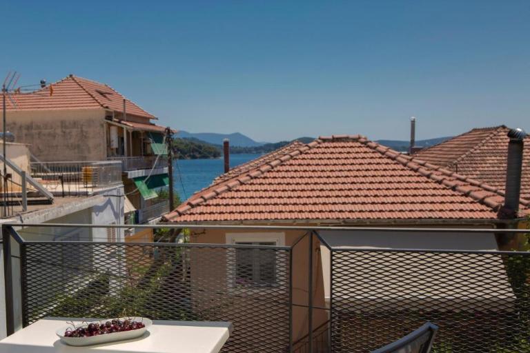 Sea View Junior Suite in Nidri 4