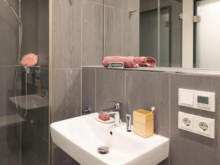 Studio B Silver in Darmstadt 5