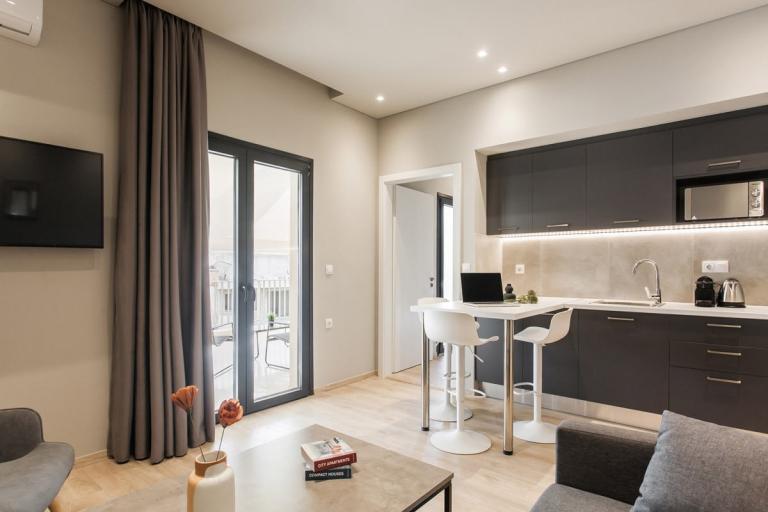 Suite in Pireas 4