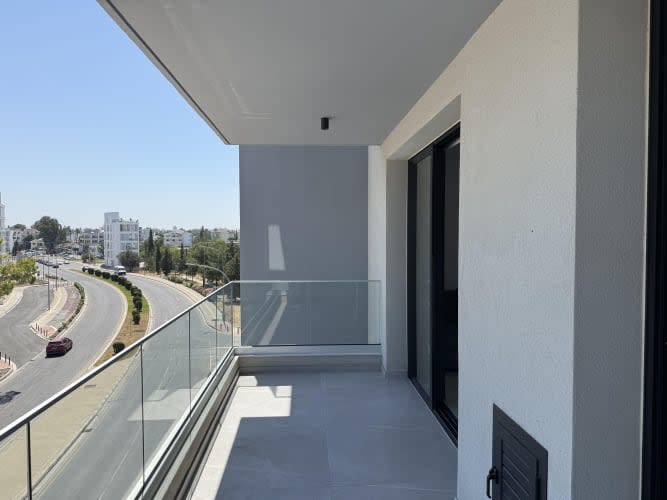 Roundabout Apartment in Στρόβολος 3