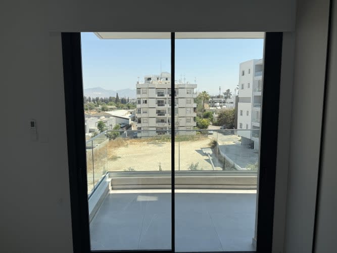 Roundabout Apartment in Στρόβολος 5