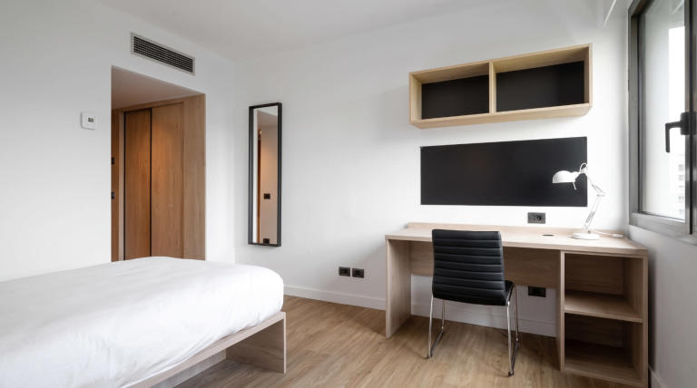 Single Economy in Pamplona 3