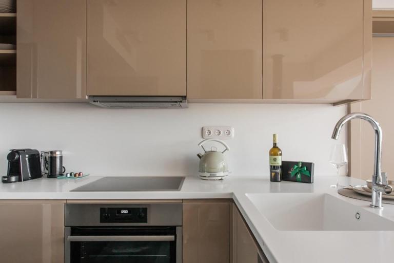 Apartment in Vouliagmeni 4