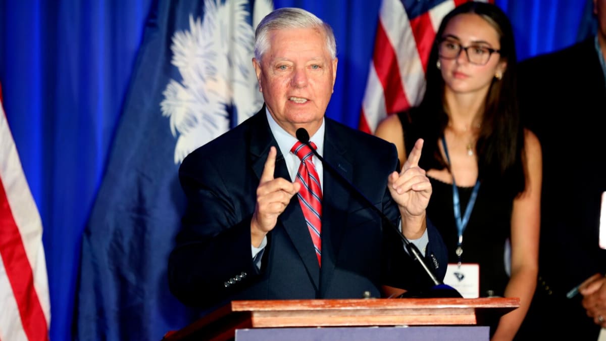 Sen. Lindsey Graham Dies at 71 After Sudden Illness