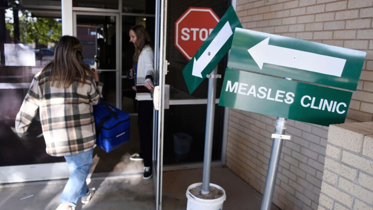 U.S. Measles Cases Top 2,300, Surpassing 2025 Record