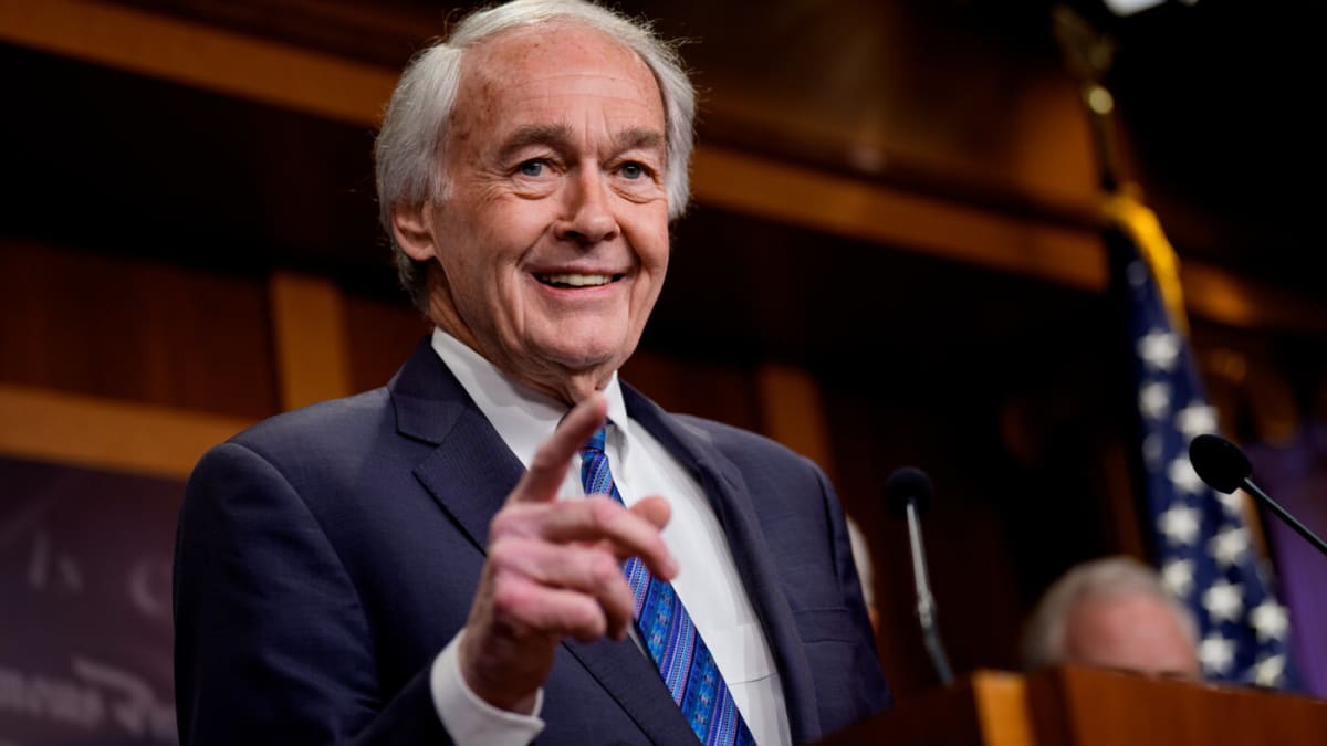 Markey Defeats Moulton in Massachusetts Senate Primary