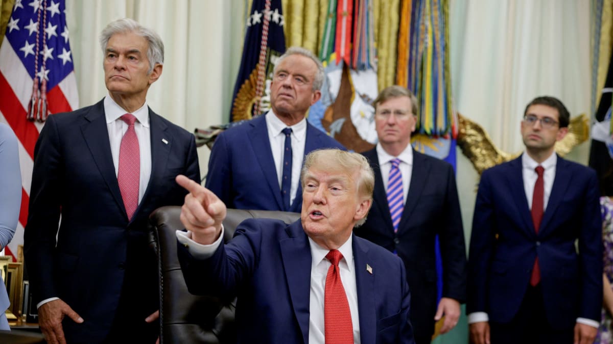 Trump Bans CNN, MS NOW, Politico From White House
