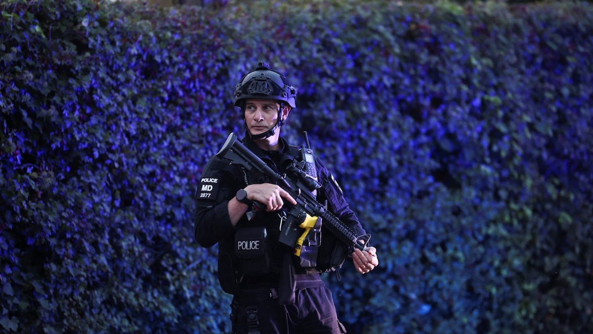 British Police Arrest Five Near U.S. Air Base