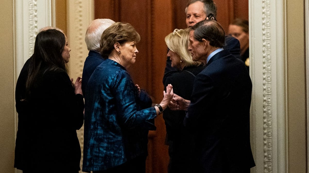 Bipartisan Lawmakers Move to Block Russian Diesel Deal