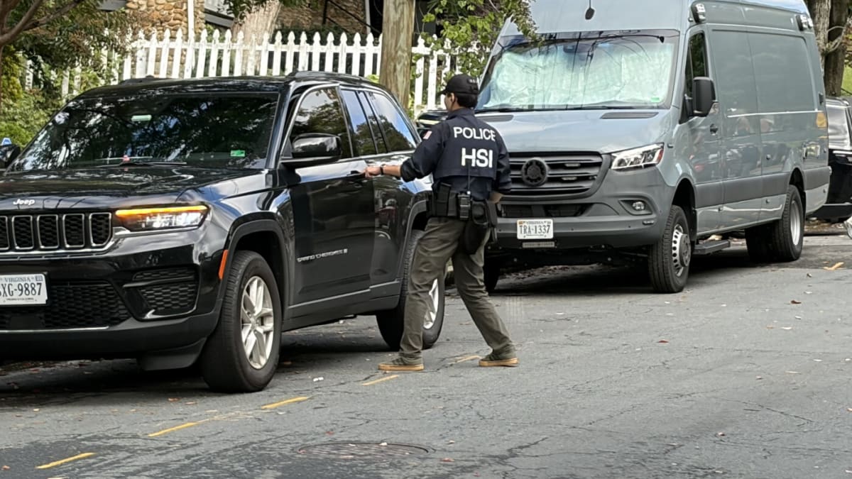 Federal Agents Search Rep. Ilhan Omar's Washington Home