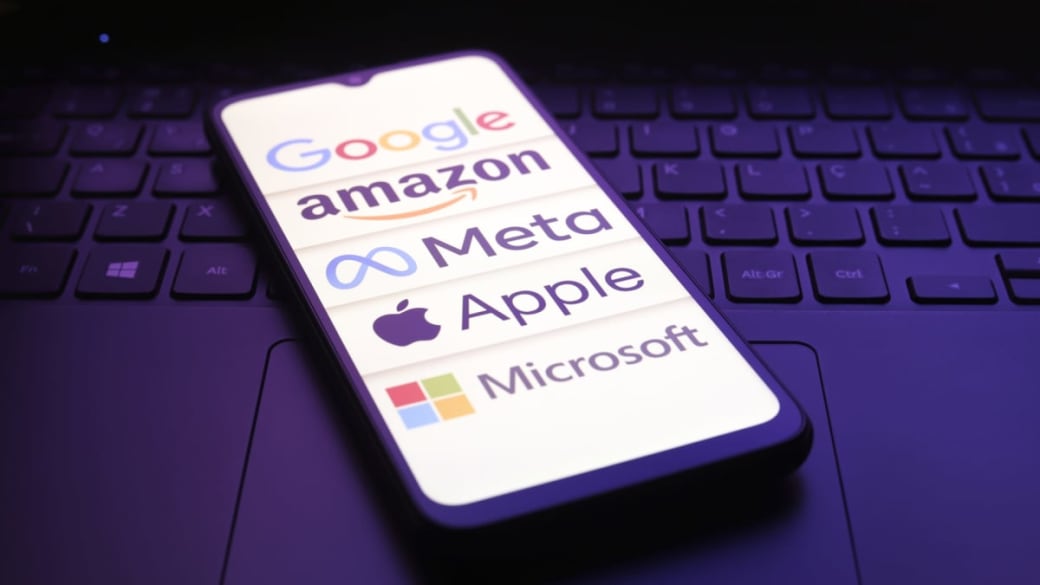 Amazon Rises 12%, Apple Falls 7% After Earnings
