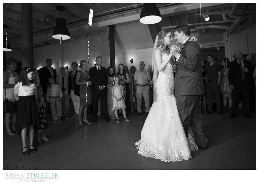 Northwest-Arkansas-Wedding-Photography:-Erin-and-Stephen's-...