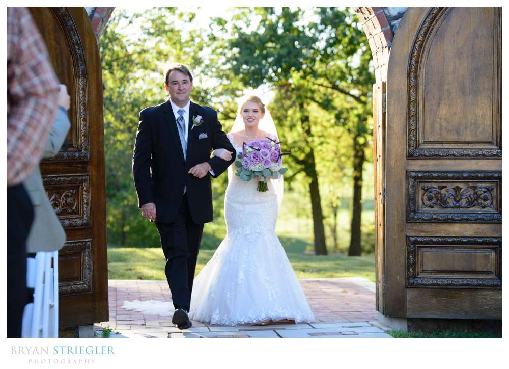 17 American Wedding Traditions: Why We Do Them - Striegler Photo