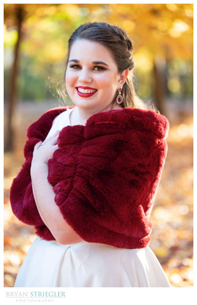bride wearing shaw in cold weather