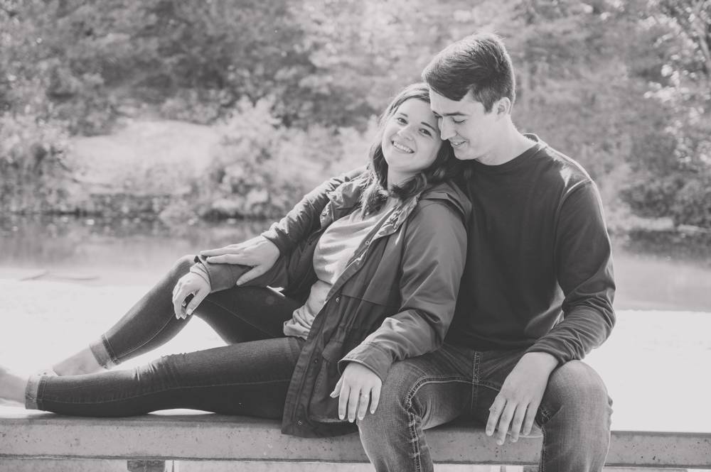 engagement photo on picnic table