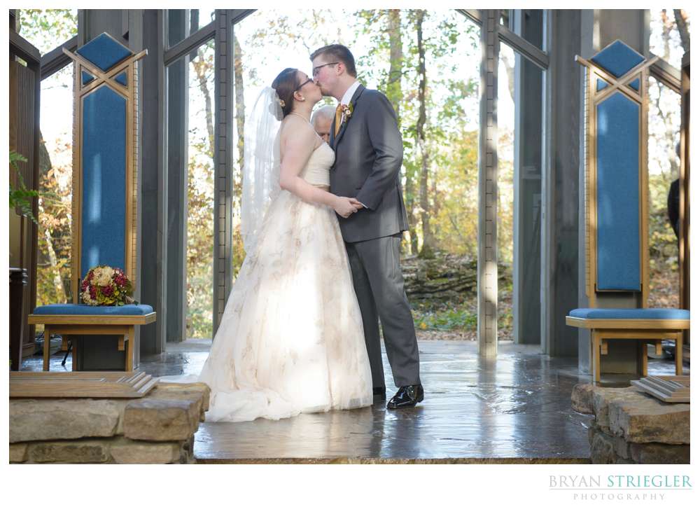Elopement wedding at Thorncrown in Eureka Springs