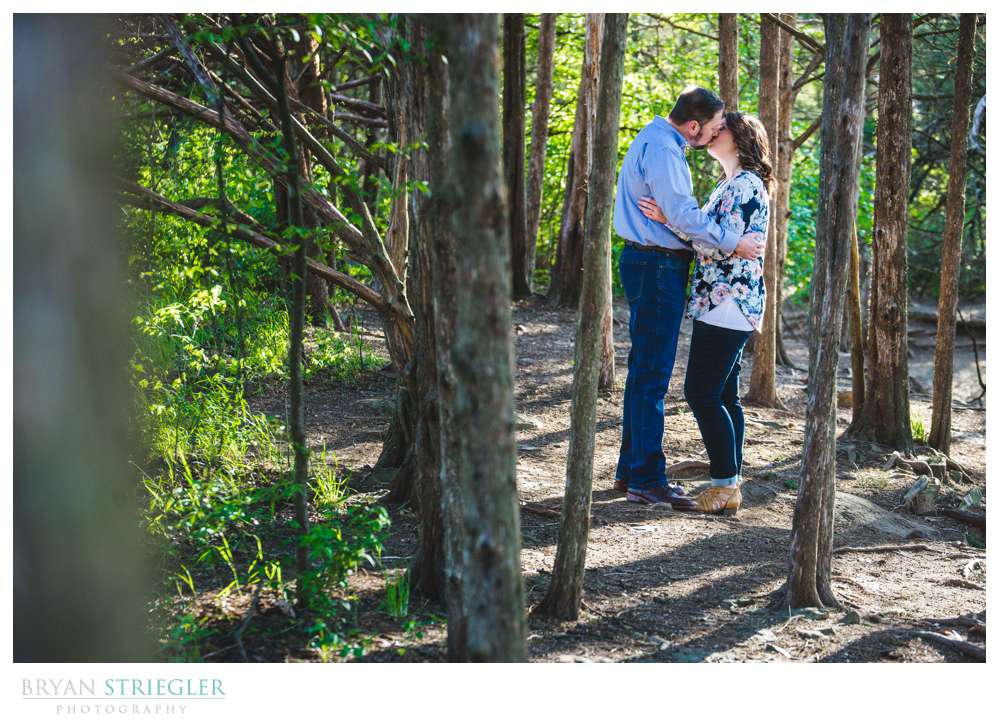 engagement photos in the woods