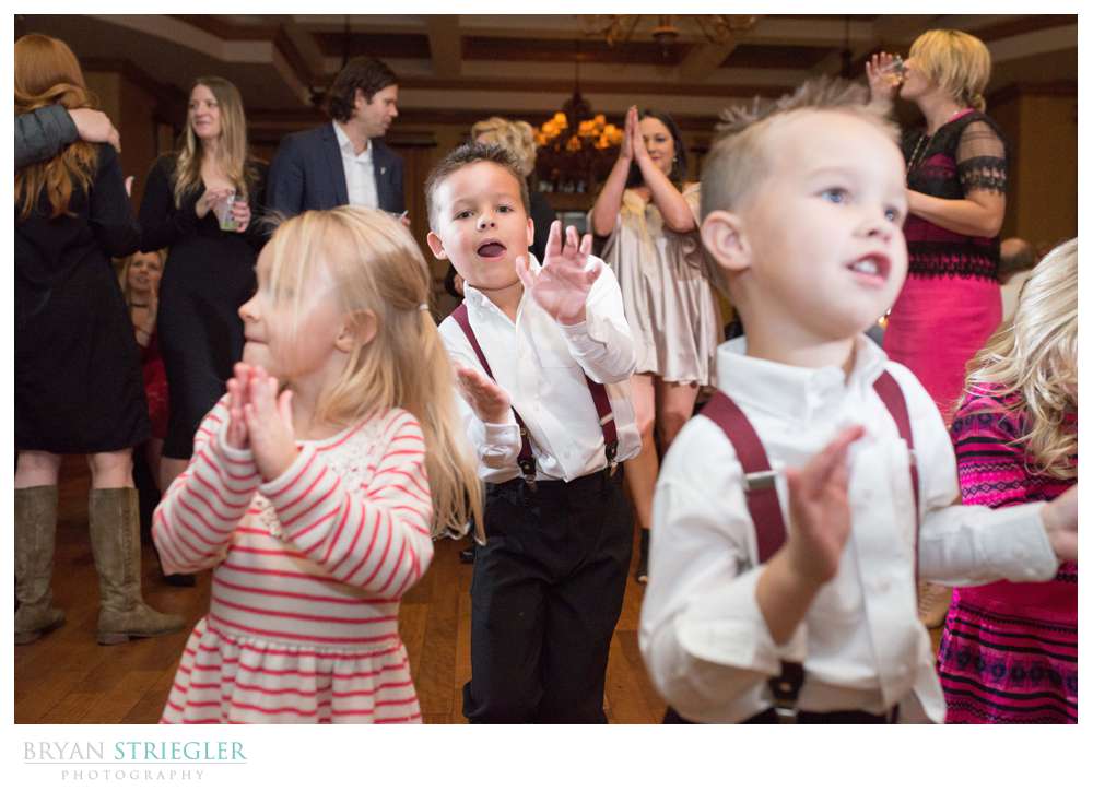 kids dancing at the wedding