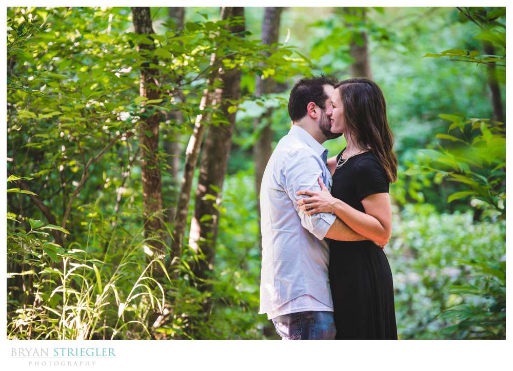 engagement session at Tanyard Creek