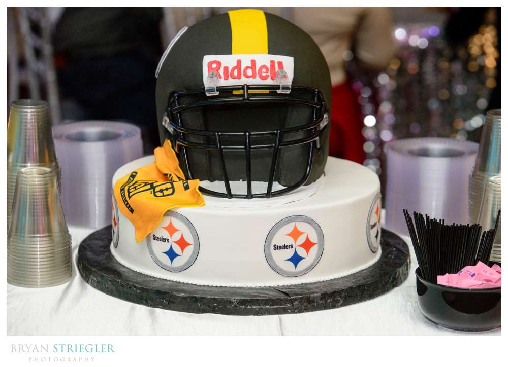 Steeler's wedding cake