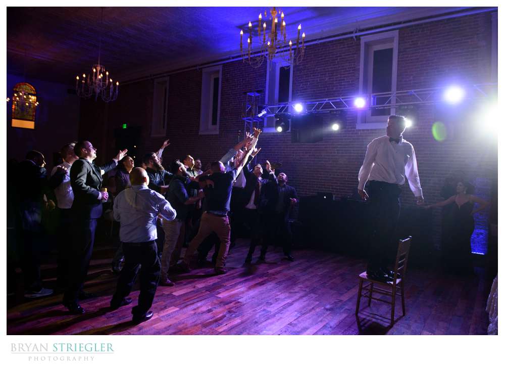 garter toss at the Ravington