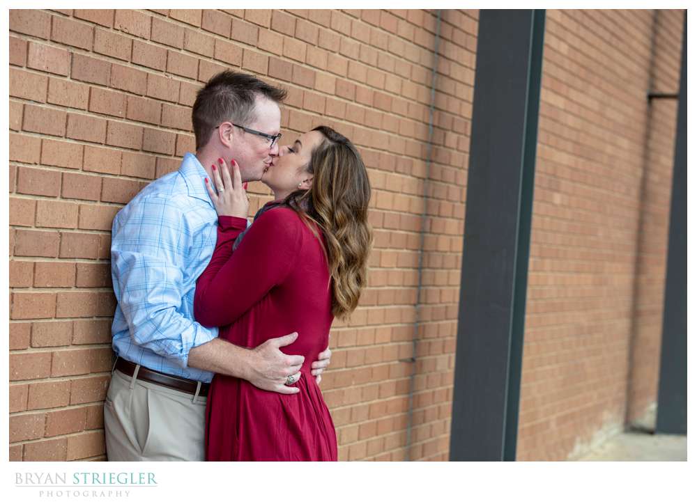 kissing in front of Ramay
