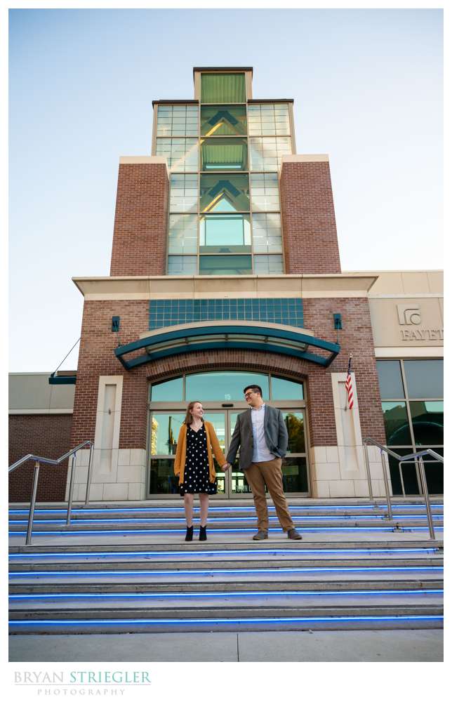 Fayetteville Square engagement photo