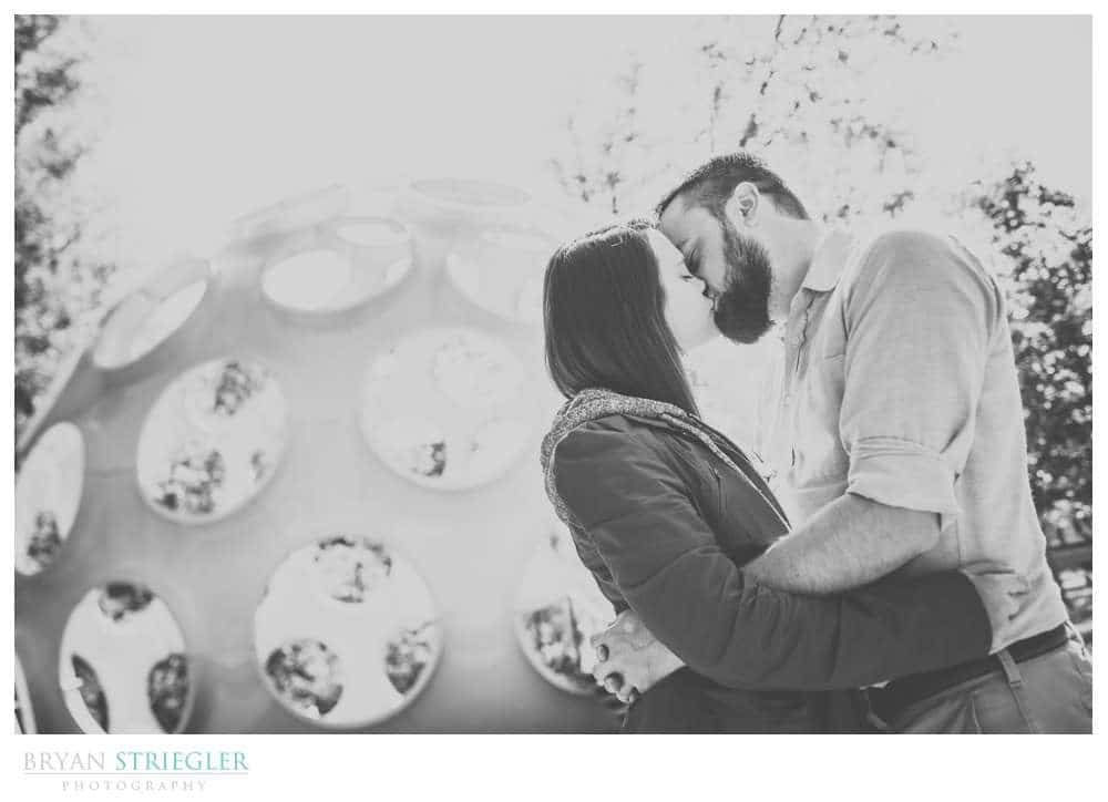 engagement photo at Crystal Bridges