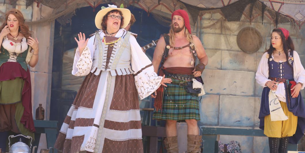 LARP vs Renaissance Faire: What Is the Dif... | Myth LARP