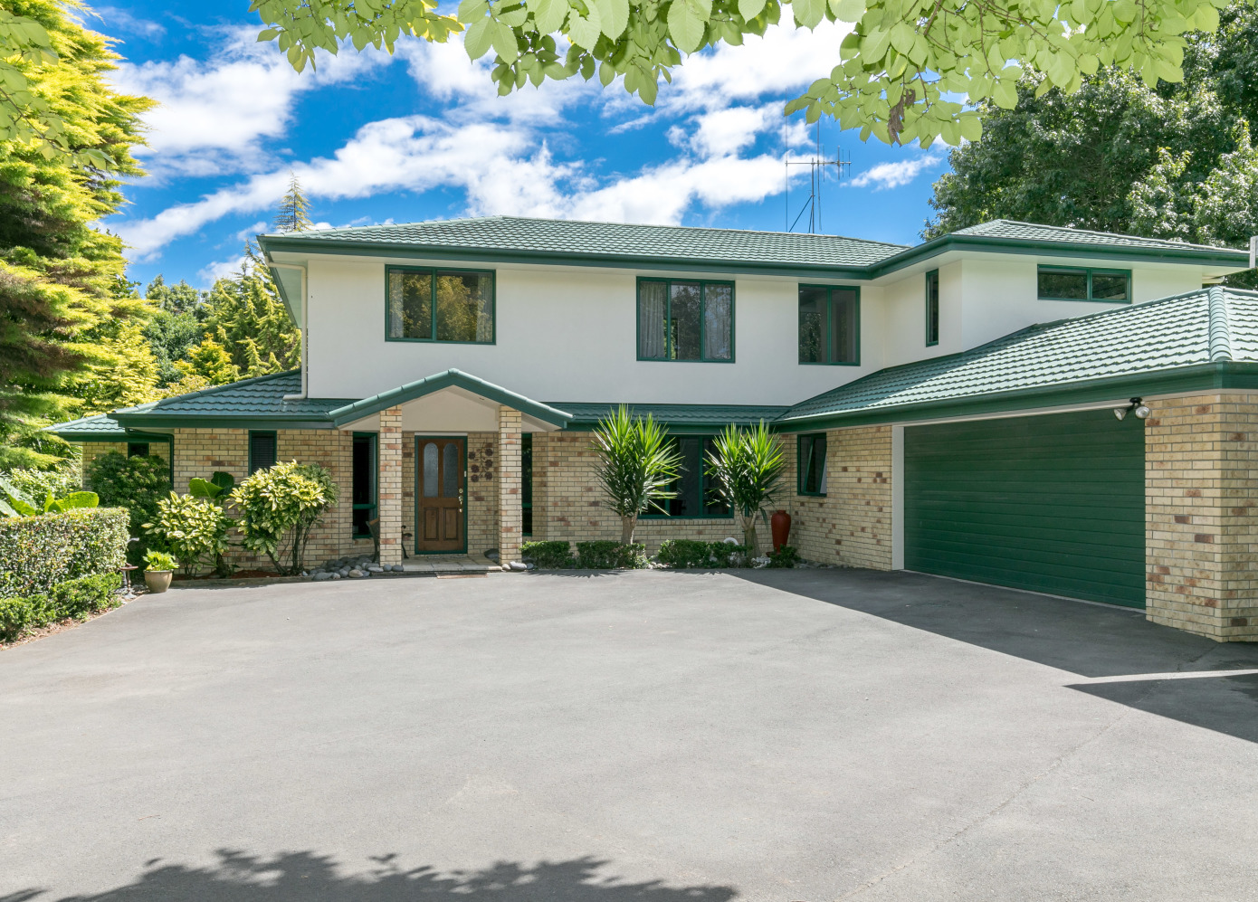 Free property data for 53 Cherry Lane, Tamahere homes.co.nz