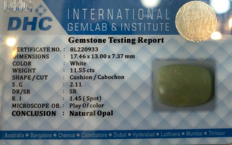 Natural Opal White 11.55 cts